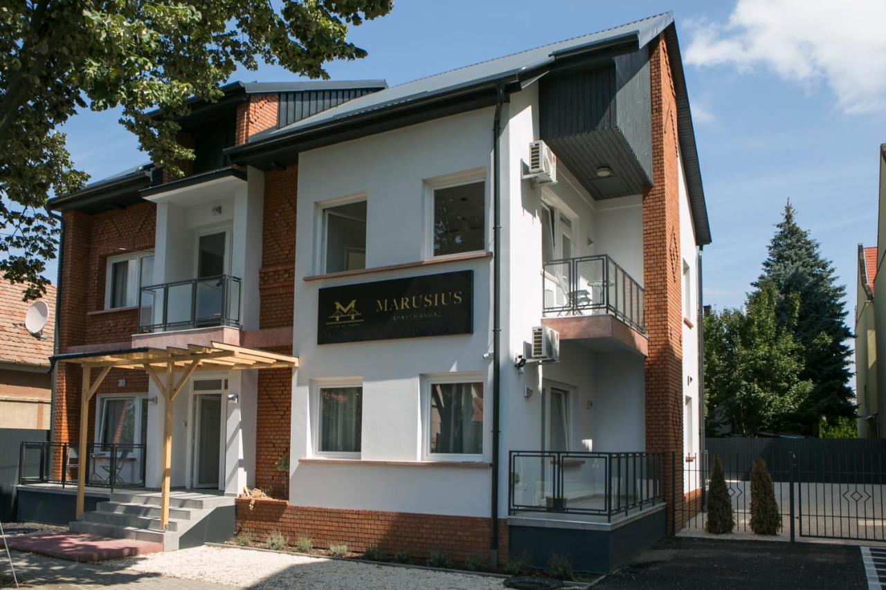 Marusius Apartmanhaz Makó المظهر الخارجي الصورة