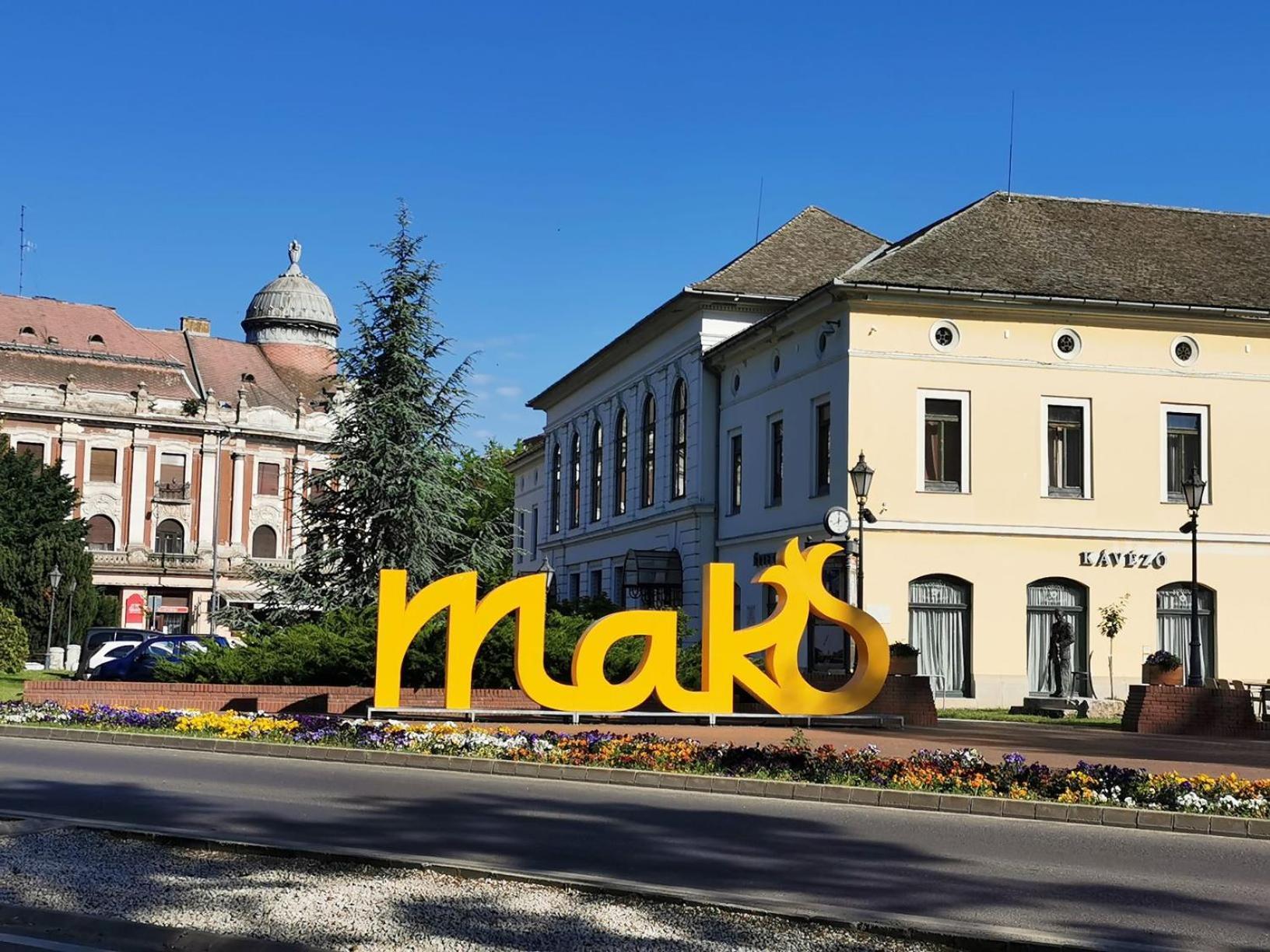 Marusius Apartmanhaz Makó المظهر الخارجي الصورة