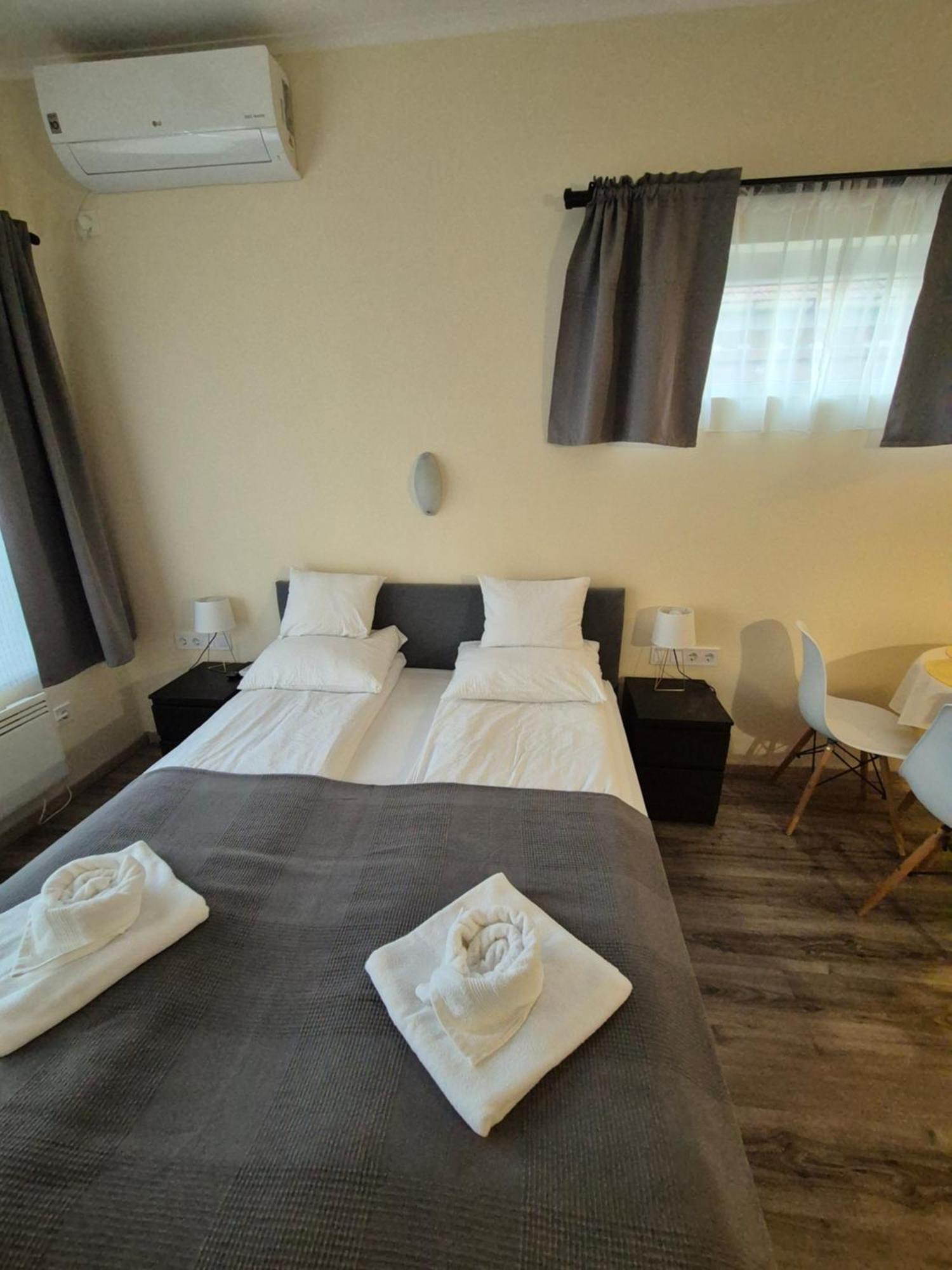 Marusius Apartmanhaz Makó المظهر الخارجي الصورة
